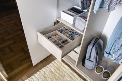 Closet Organization Vs Diy Storage Systems